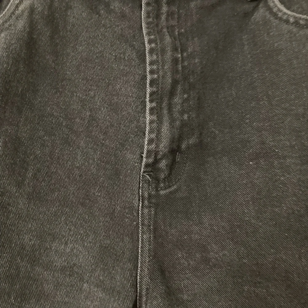 Tommy Hilfiger Black Jean Shorts Classic High-Waisted Design - Picture 7 of 11